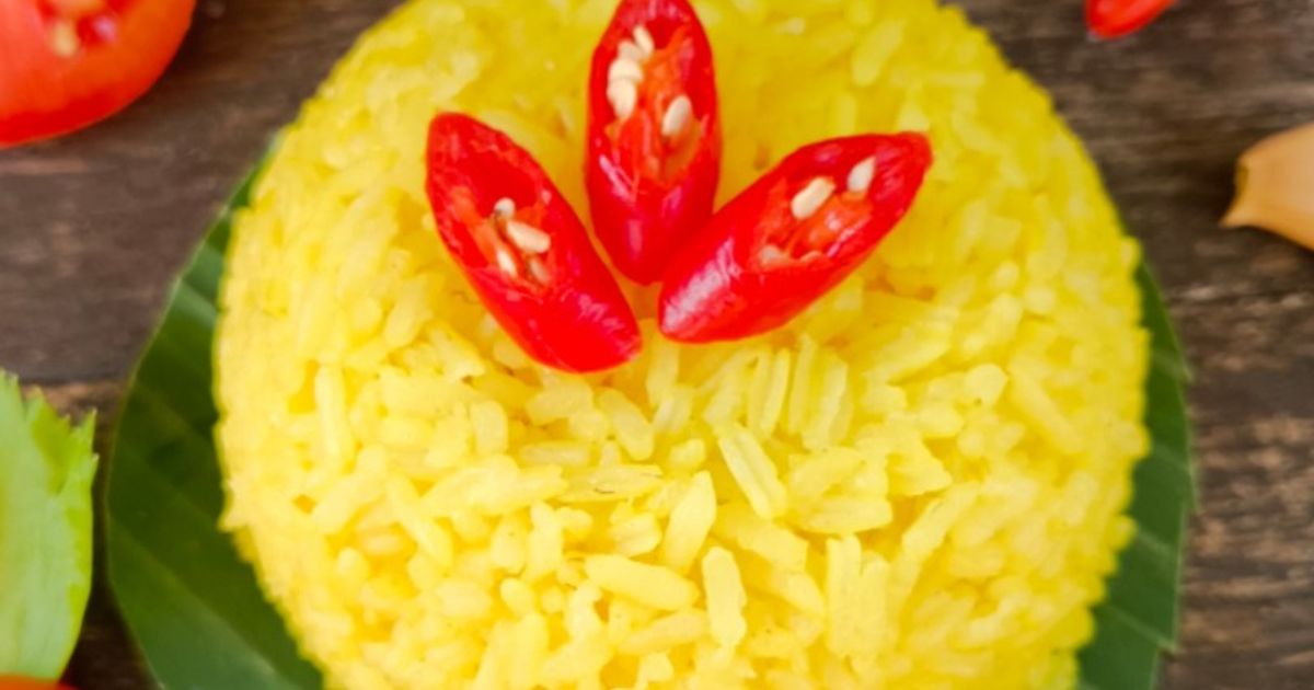 Nasi Kuning Dandang Sat Set