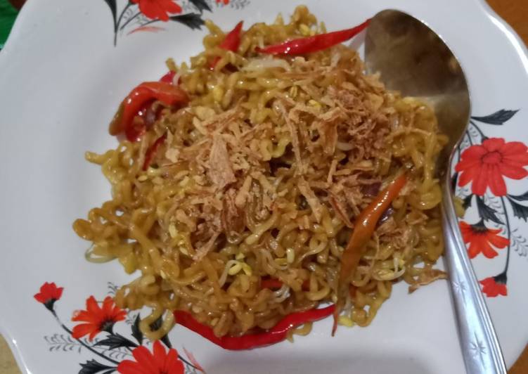 Resep Mie tumis pedas Anti Gagal