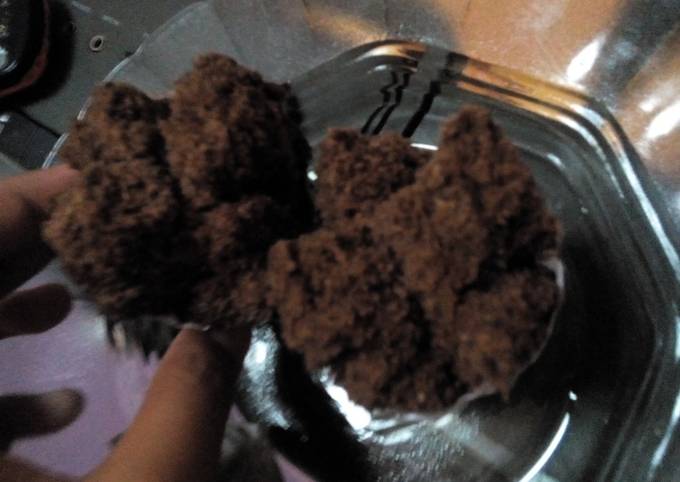 Bolu Kukus Rasa Coklat (tanpa mixer)