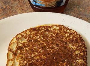 Una foto de Pancakes de Harina de Almendras, Harina de Coco, Avena y maní