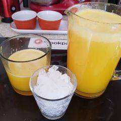 A picture of My Orange Lemon and Honey Juice. 😀.