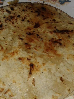 बची हुई रोटी सैंडविच (Left over roti sandwich recipe in hindi) रेसिपी मुख्य फोटो