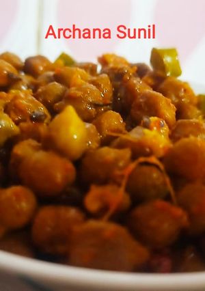 घुघनी (Ghugni recipe in hindi) रेसिपी मुख्य फोटो