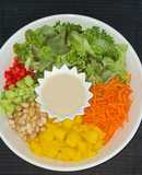 Rainbow salad with thai dressing