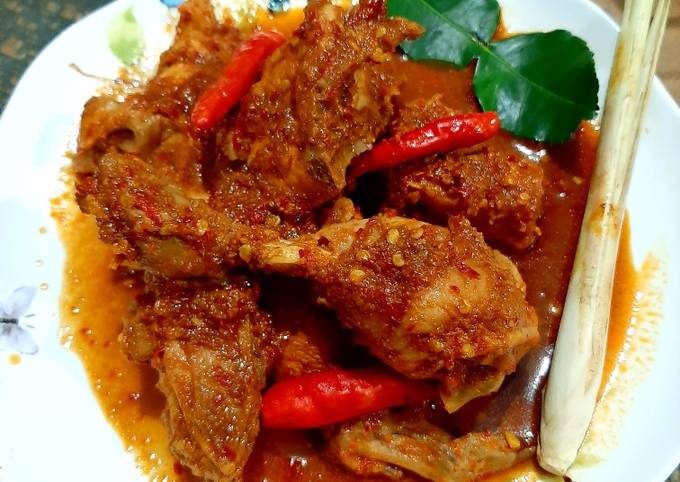 Resep Ayam bumbu rujak oleh Rochmah Fitriyani - Cookpad