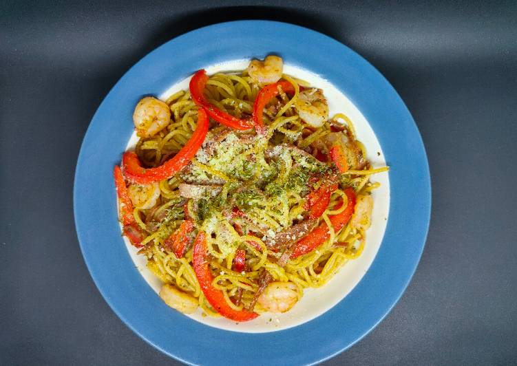 Cara Gampang Menyiapkan Spaghetti with Grilled Shrimp, Paprika, and Oyster Sauce yang Bisa Manjain Lidah