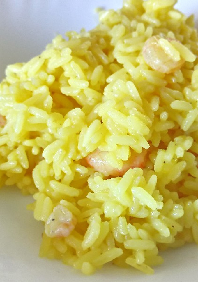 Una foto de Arroz con gambas