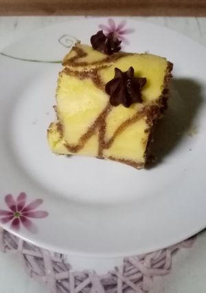 Gluténmentes-mintás, csokipudinggal töltött piskótatekercs recept fotója