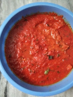 A picture of Mirchi ki chutney.