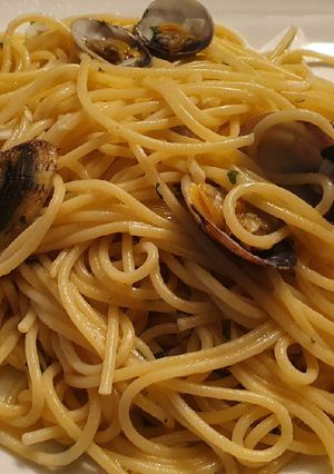 Una foto de Spaghetti alle vongole