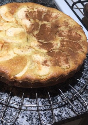 Una foto de Torta de manzana rápida y fácil