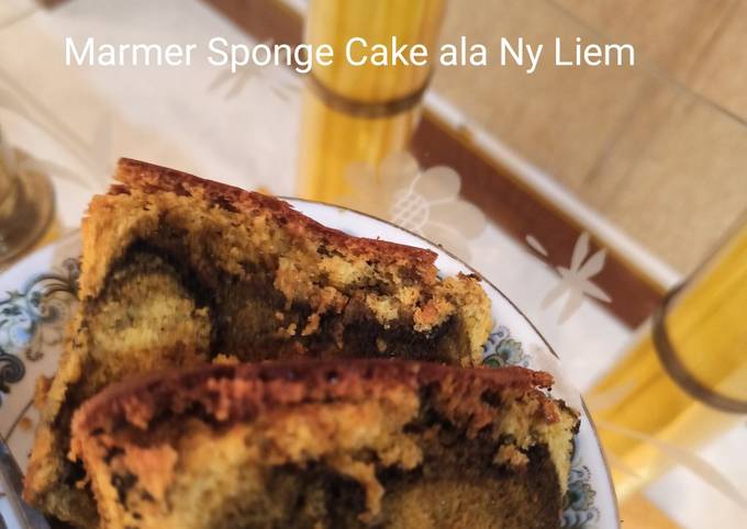 Cara membuat Marmer Sponge Cake ala Ny. Liem