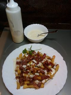 Una foto de Patatas Americanas con toque de España