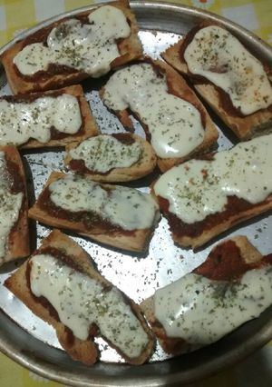 Una foto de Súper pizzas!!! 🙃