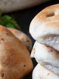 "Pan con chicharrón" - Fried pork fat bread