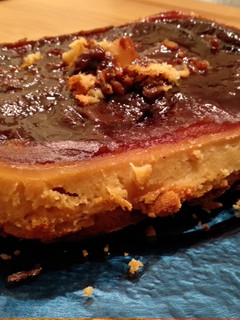 Una foto de Pastel de almendras y galletas María (sin lactosa/sin gluten)