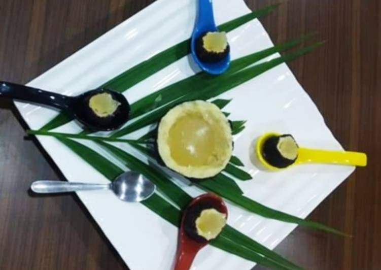 Sweet coconut filled with glass pudding Sweet coconut filled with glass pudding