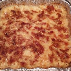 A picture of Bacon mac and cheese.