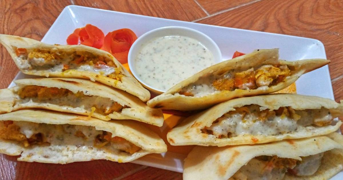 Pita Bread Fillings Pocket Recipe by Hina Ibrahim - Cookpad