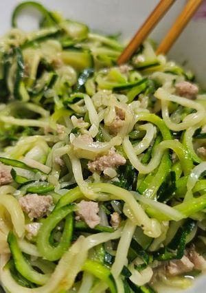 泰式櫛瓜麵 的食譜成品照片