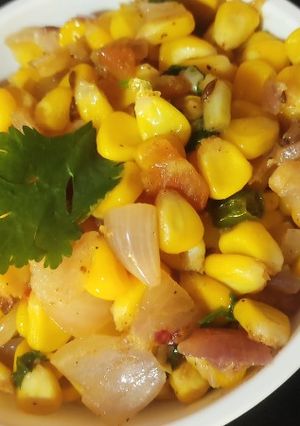 स्वीट काॅर्न चाट (sweet corn chaat recipe in Hindi) रेसिपी मुख्य फोटो