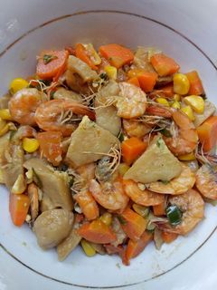 Foto resep Tumis Udang Bakso Kecap