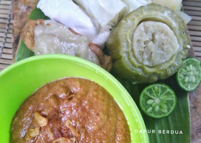 Resep Bumbu Kacang Siomay, Lezat Sekali