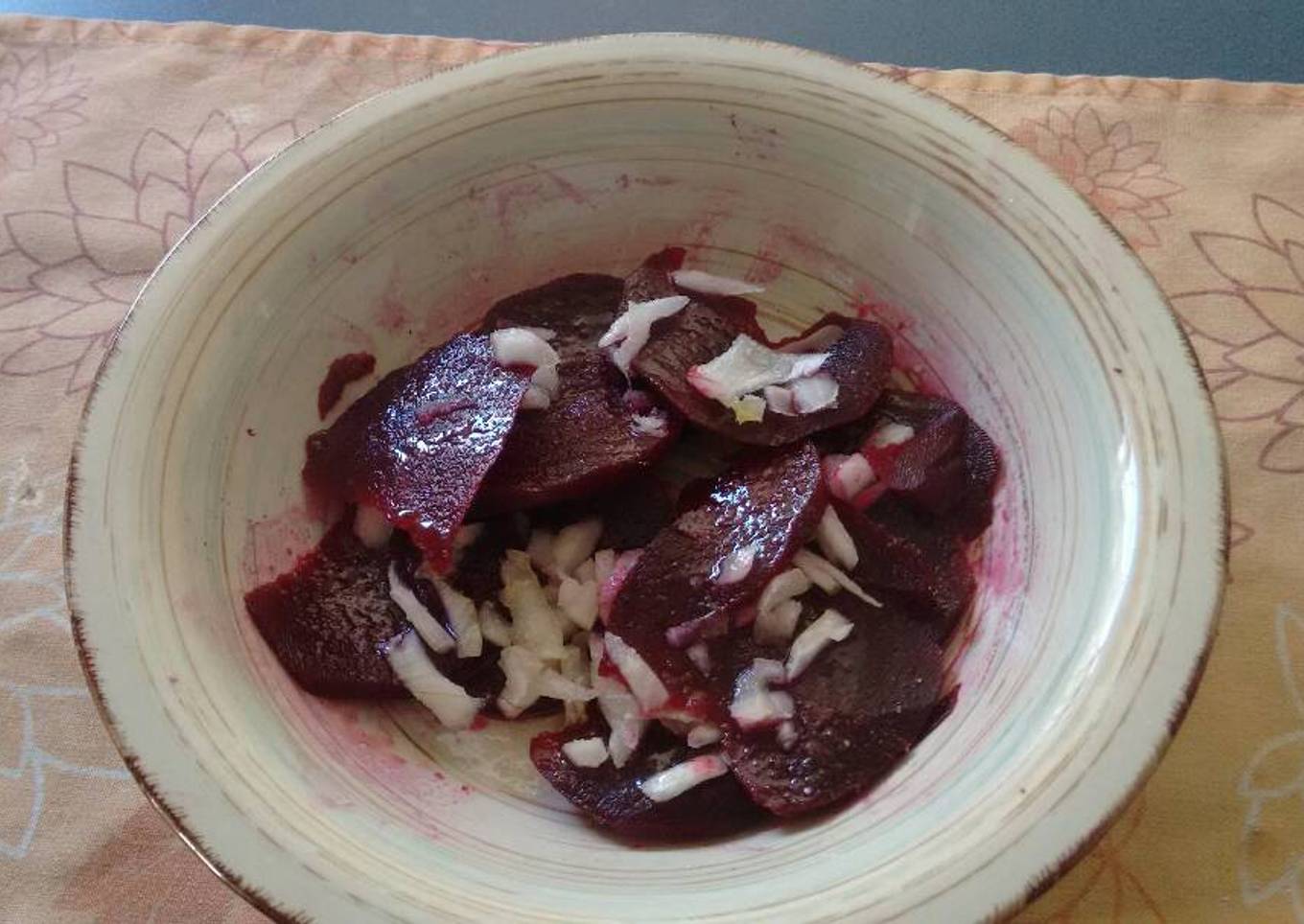 Ensalada de betabel. ॐ