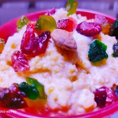 A picture of Boondi ladoo with curd.