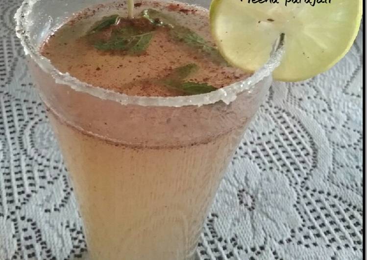 Recipe of Favorite Homemade lemonade 😊😊😊