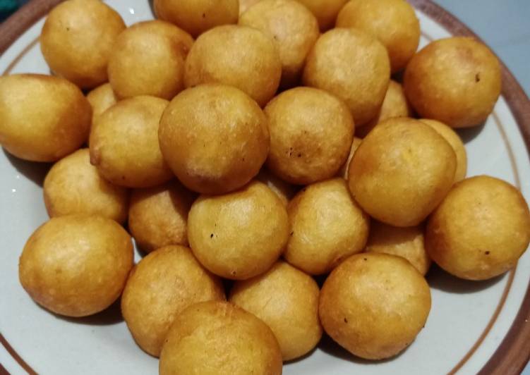 resep cara buat Bola-bola singkong