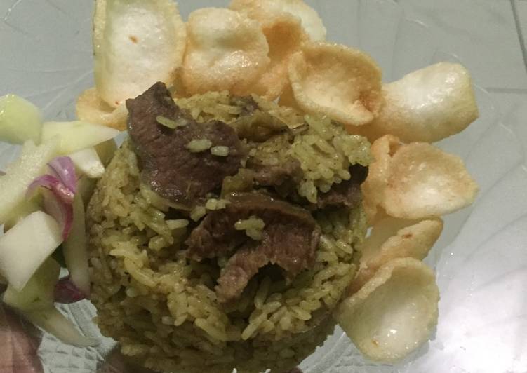 Bagaimana Menyiapkan Nasi kebuli rice cooker gampang pake banget, Bisa Manjain Lidah