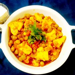 Matar Paneer A picture of Matar Paneer.