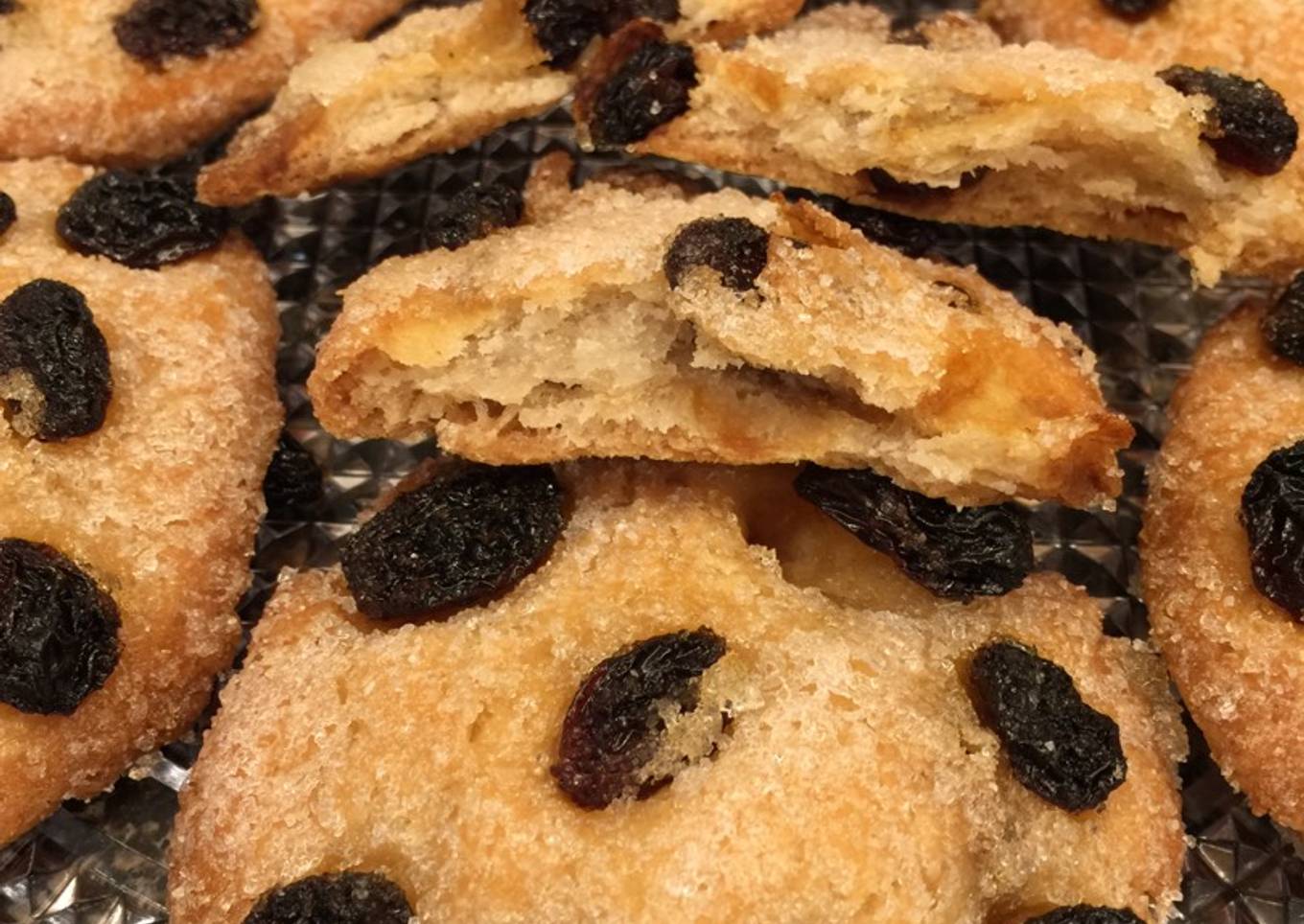 Tortitas de hojaldre sin gluten con pasas