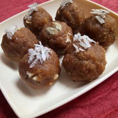 Wheat Flour Dryfruits Laddoo A picture of Wheat Flour Dryfruits Laddoo.