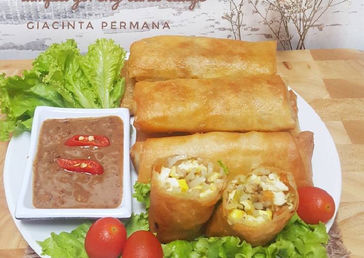 Cara Gampang Menyiapkan Lumpia isi tumis tahu tauge yang Lezat Sekali