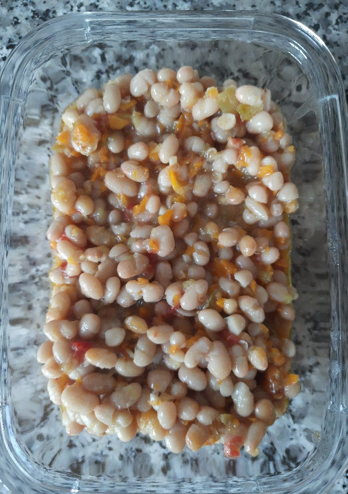 Una foto de Alubias con sofrito