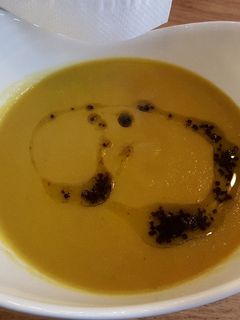 Una foto de Crema de cardo con caviar