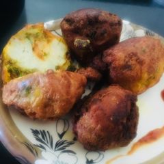 A picture of Gobi Pakoda.