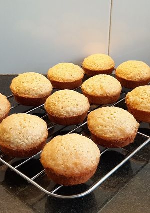 Una foto de Muffins de mandarina y avena
