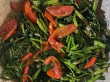 Tumis kangkung pedas pake terasi