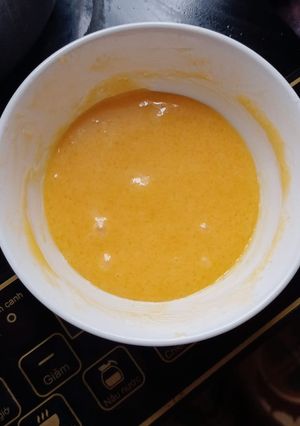 Hình của món Bơ trứng gà (sốt trứng gà làm bằng tay).
