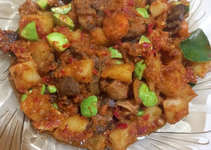 Bagaimana Membuat Sambel ati ayam ampela petai, Enak Banget