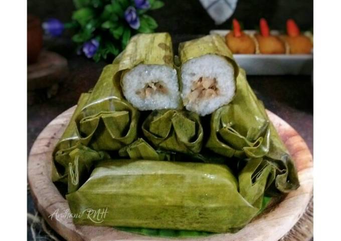 Lemper Ayam