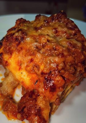 Una foto de Lasaña Boloñesa