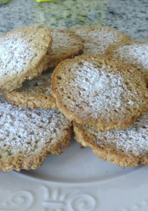 Una foto de Galletas de avena, nueces y semillas