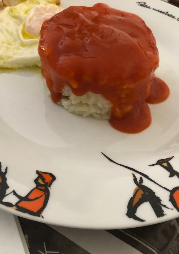 Una foto de Arroz a la cubana