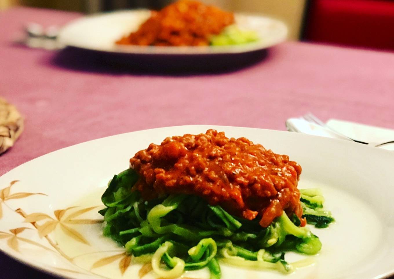 Tallarines de calabacín con boloñesa de ternera a mi manera 🌶🍅🧄🌶