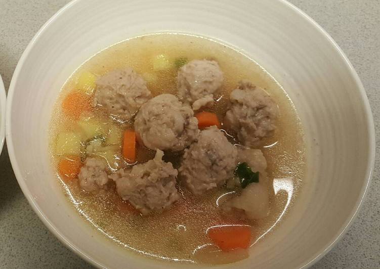 Sop Bakso Ayam Sehat