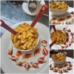 A picture of Red sauce mushroom pasta.